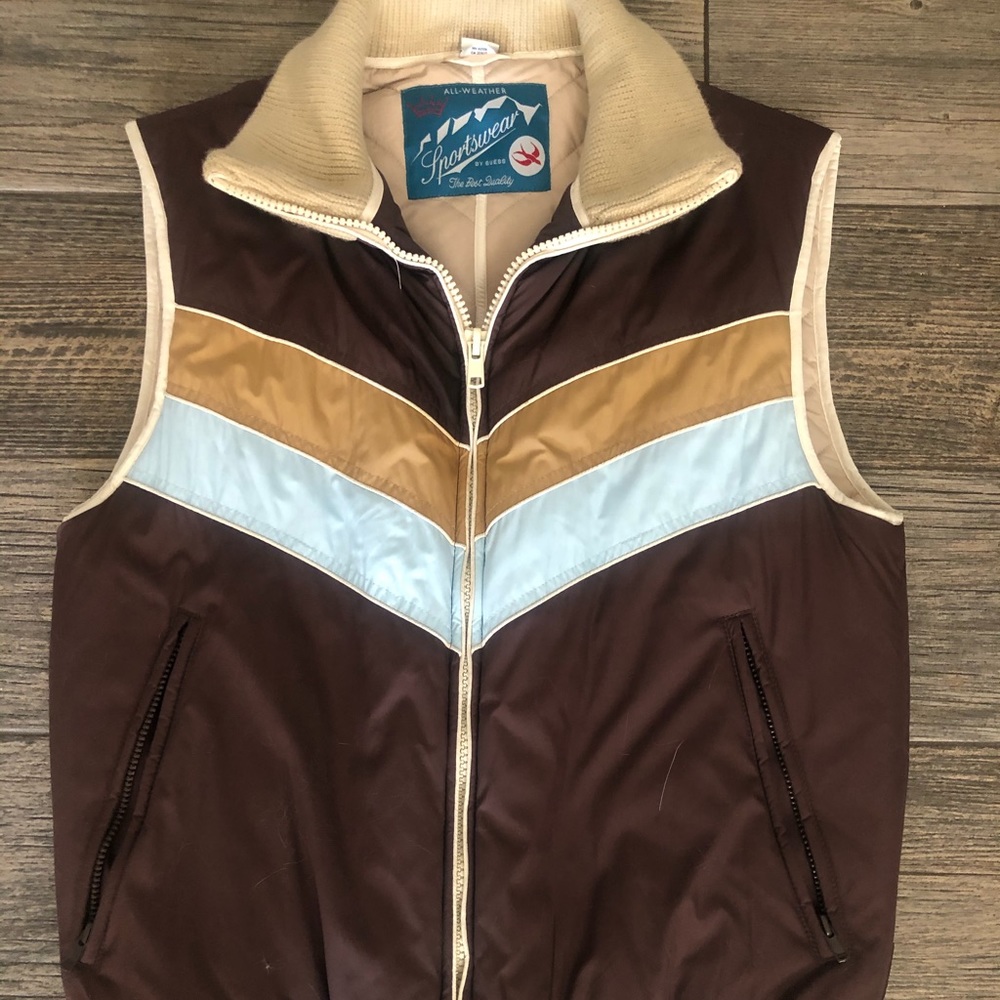 Guess puffer vest